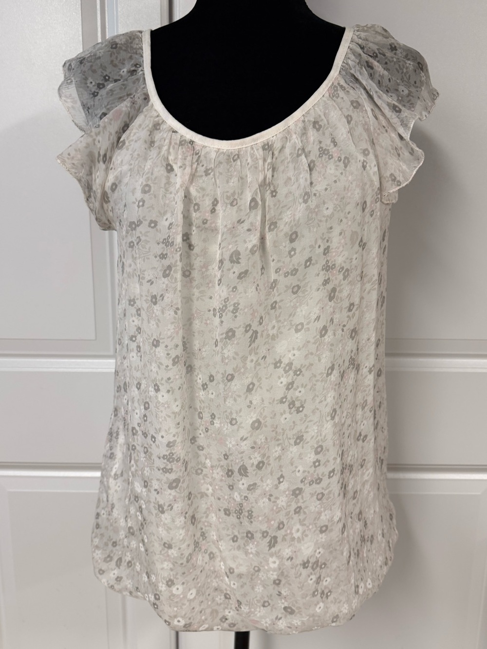 Luisa Ricci 100% Silk Floral Blouse
